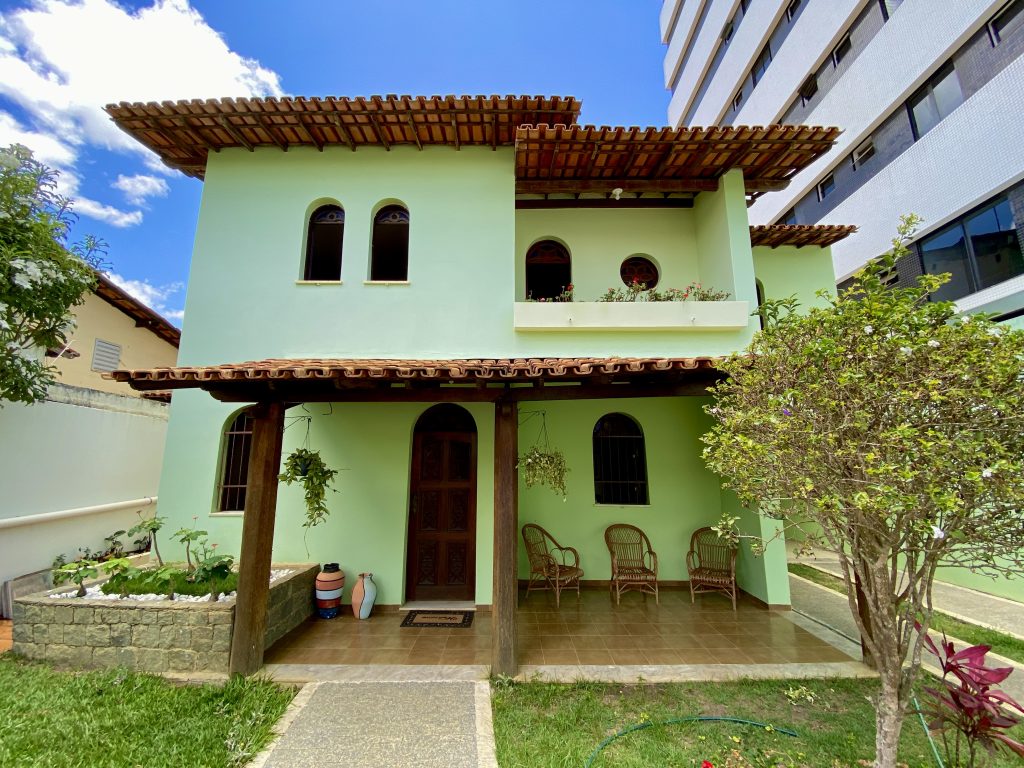 Casa solta no Candeias