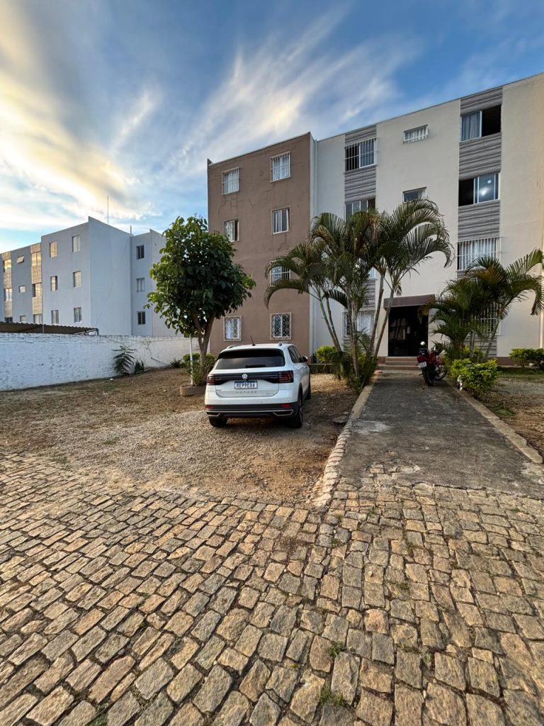 Apartamento  3/4 Bairro Santa Cecilia