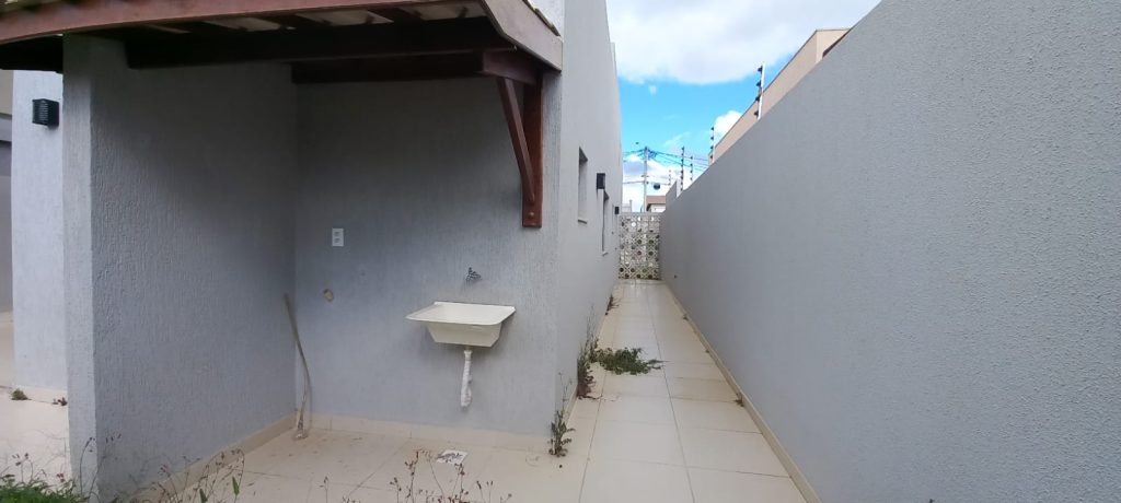Casa 3 suítes Horto Premier para Alugar