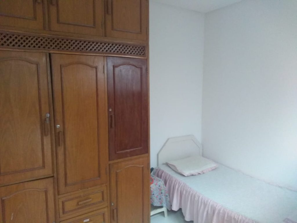 Casa para 3 quartos, sendo 2 suítes privativas