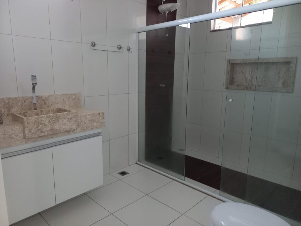 Aluguel 3 quartos sendo 2 suítes Horto Premier