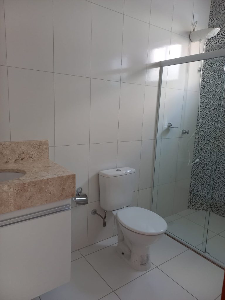 Aluguel 3 quartos sendo 2 suítes Horto Premier