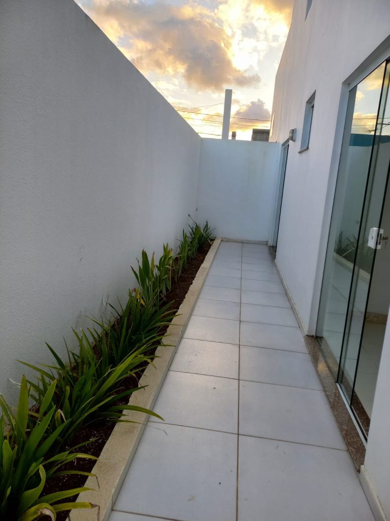 Aluguel 3 quartos sendo 2 suítes Horto Premier