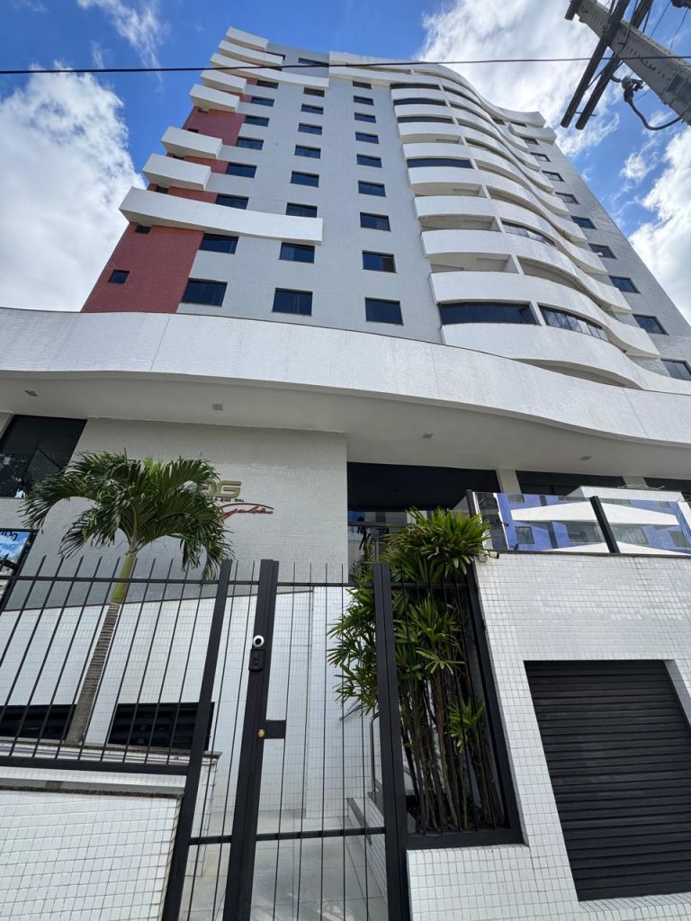 Apartamento 3/4 no Candeias