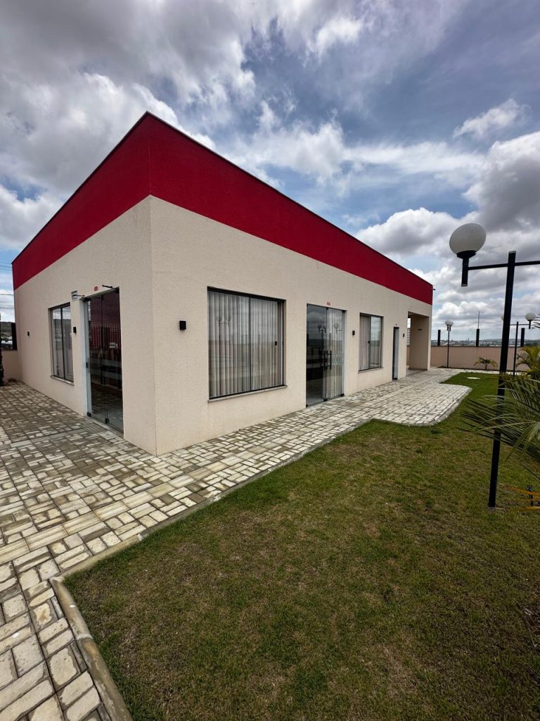 Casa no Bairro Candeias