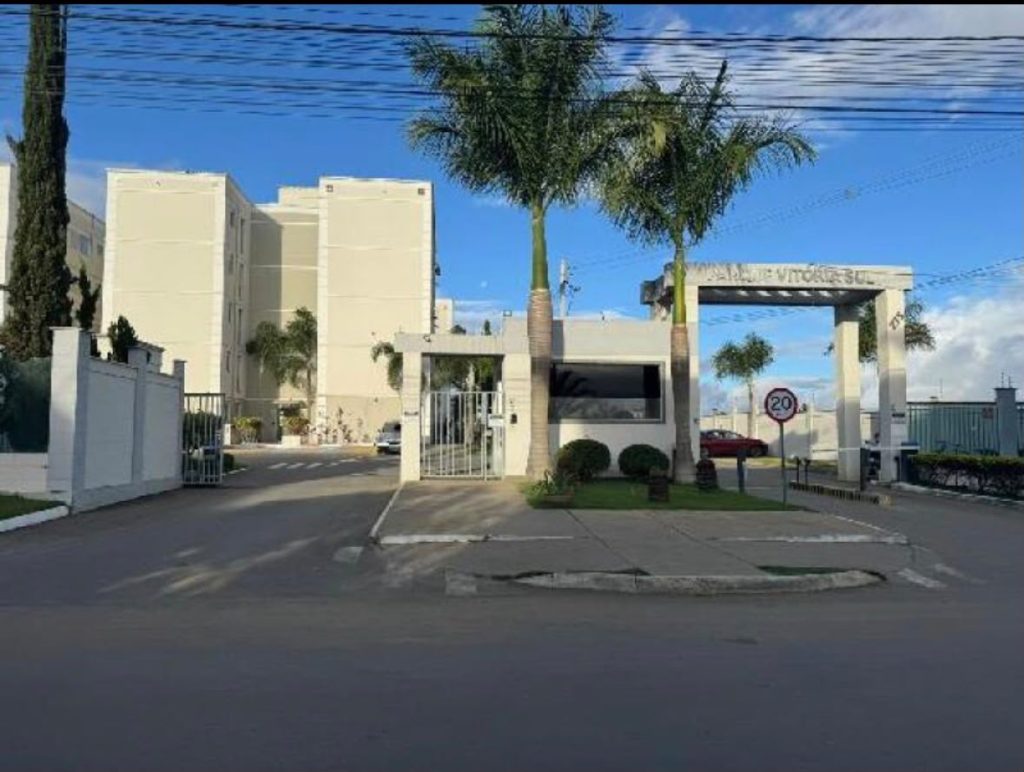 CONDOMINIO PARQUE VITORIA IMPERIAL 2/4